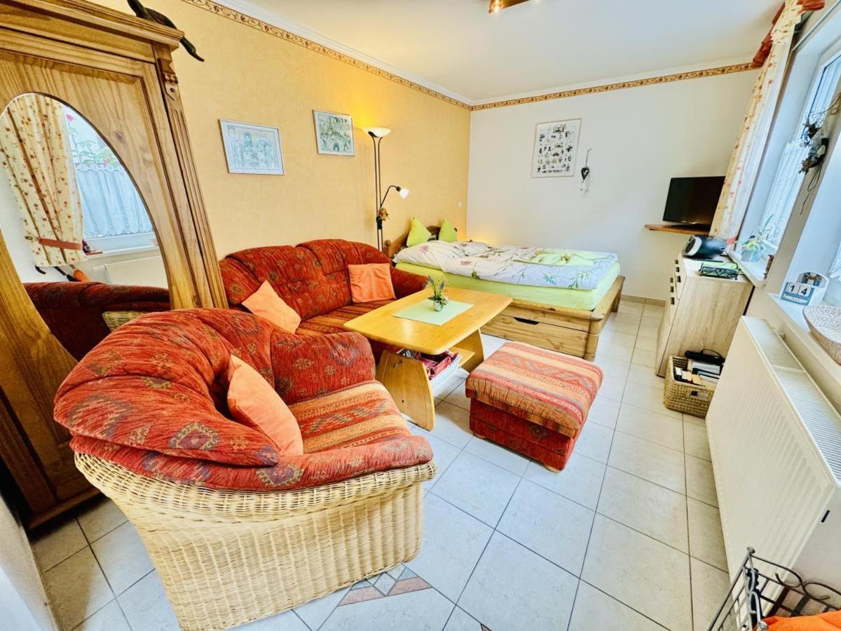 Haus Vier Freunde, Gabor Appartement Rostock Buitenkant foto