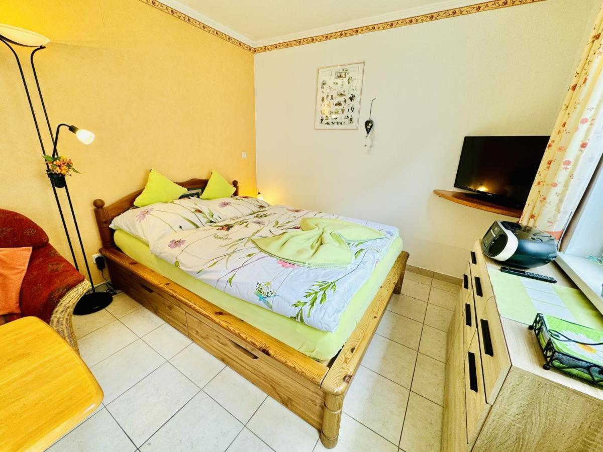 Haus Vier Freunde, Gabor Appartement Rostock Buitenkant foto